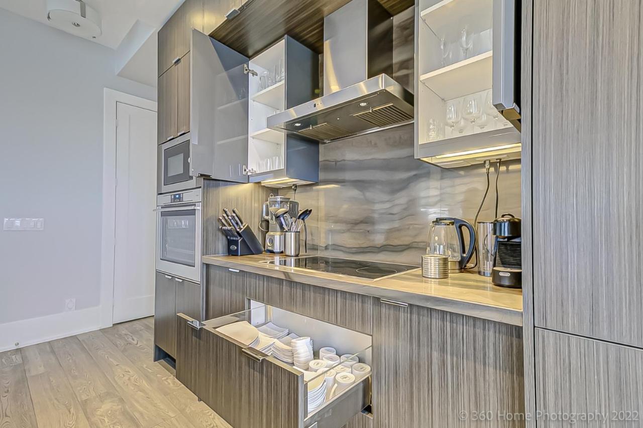 Loft - Entertainment & Financial District Apartment Торонто Екстериор снимка