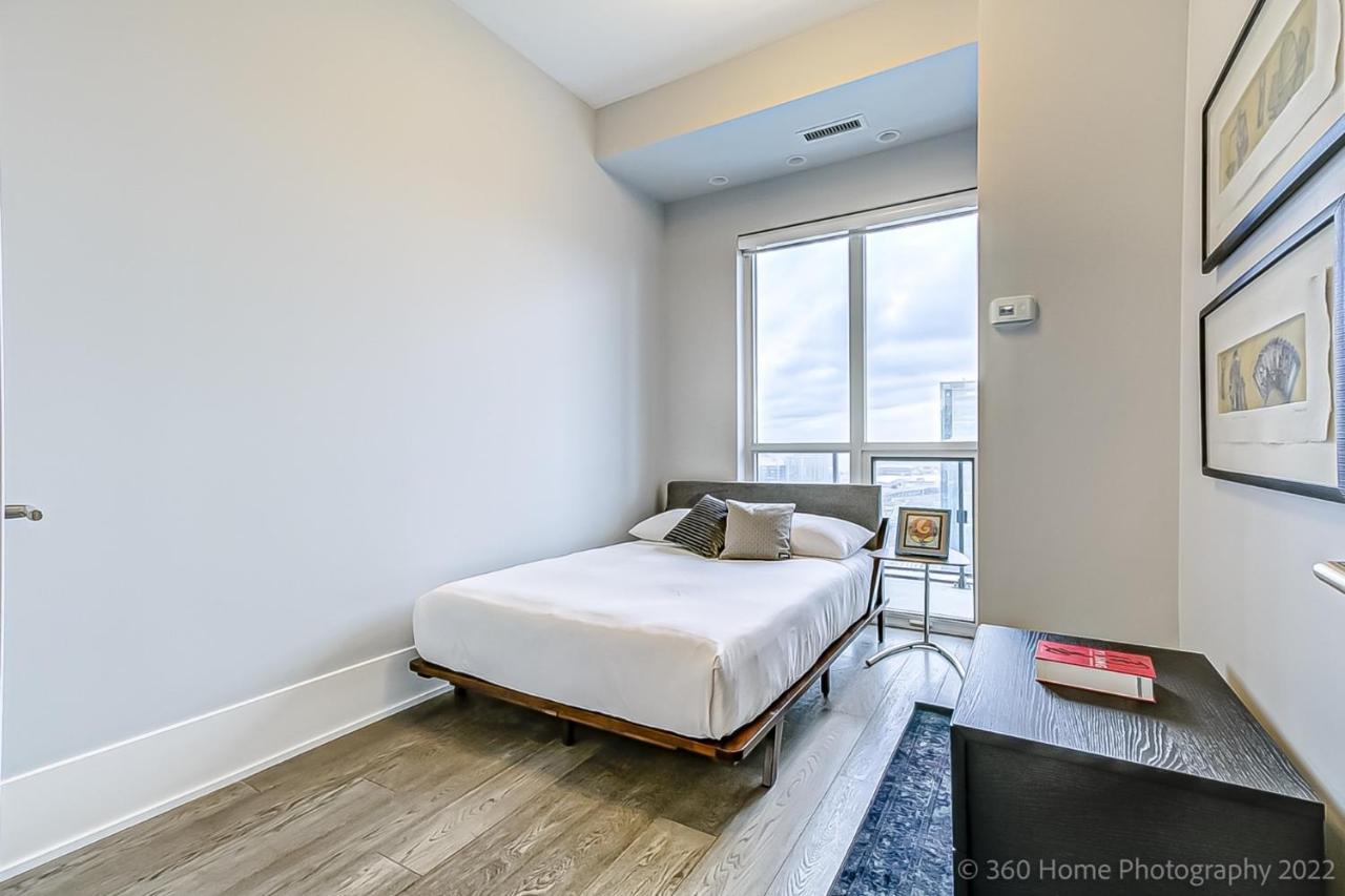 Loft - Entertainment & Financial District Apartment Торонто Екстериор снимка